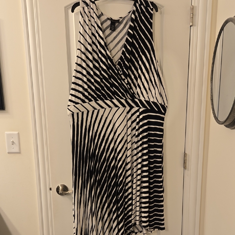 Lane Bryant Black and White Asymmetrical V-neck Sundress